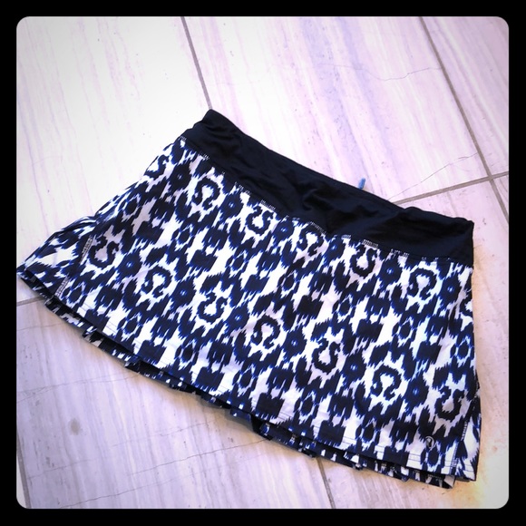Rare Lululemon Ikat Run Skirt - Picture 1 of 9